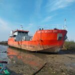 Sand Blasting & Painting Kapal Surya Sejati 300