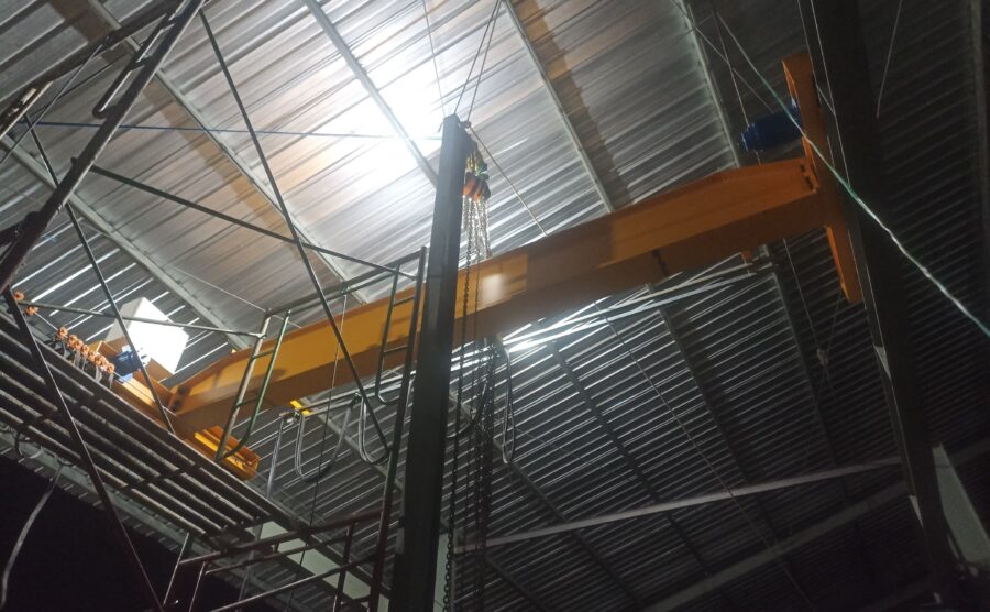 Fabrikasi & Instalasi Overhead Crane 10T Workshop